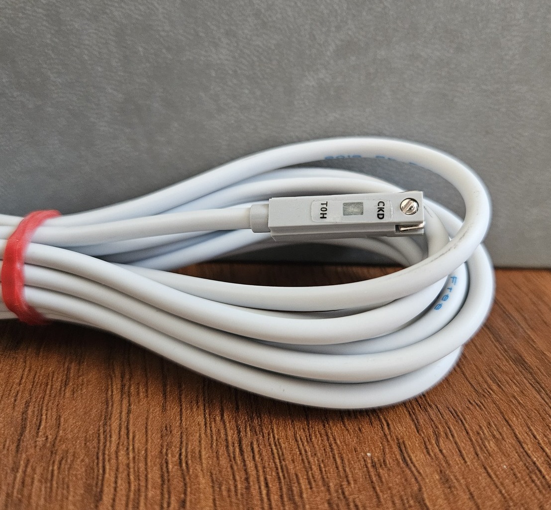 <span style="font-weight: bold;">Датчик CKD TOH</span><br>